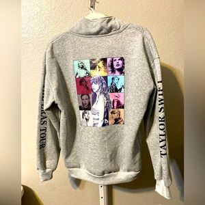 Taylor Swift The Eras Tour Gray Zip-Up size L